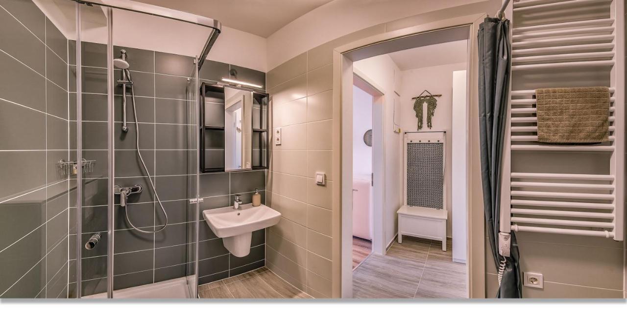 Waterfront Boutique Suite Budapest Exteriör bild